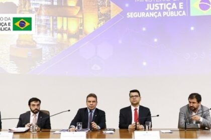 Coletiva do Ministério da Justiça sobre a derrubada de 5.209 sites de apostas após a MP das bets
