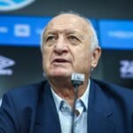Felipão no Grêmio durante apresentação no clube gaúcho