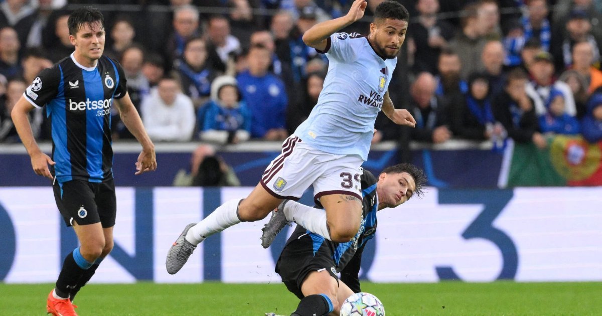 Joao Gomes ex-Flamengo disputa a bola na vitoria do Aston Villa pela Champions League