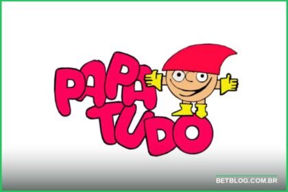 Pessoa consultando no celular o crédito do título de capitalização Papa-Tudo pelo CPF